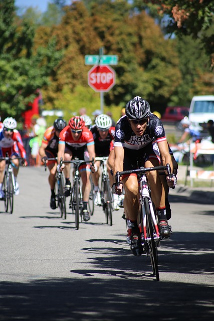 西甲：巴萨主场3-0完胜瓦伦西亚