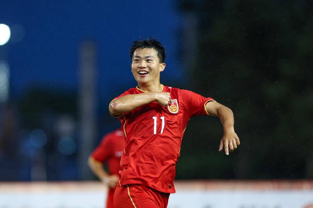 吃软饭，中国乒乓球队混团世界杯8-5日本队，男队输麻了